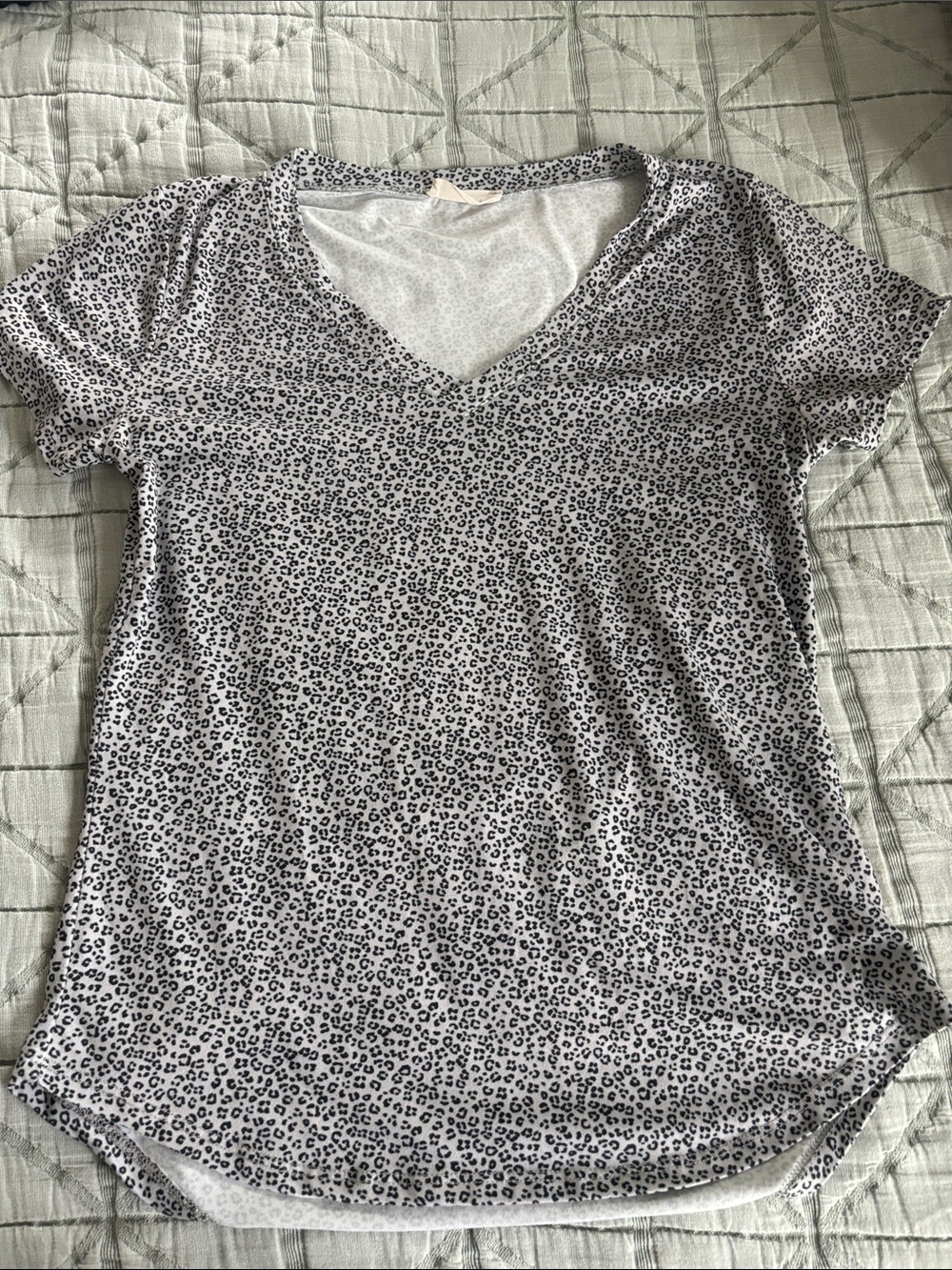 Women’s V-Neck Leopard Print Tee - White/Black from Altar’d State. XS